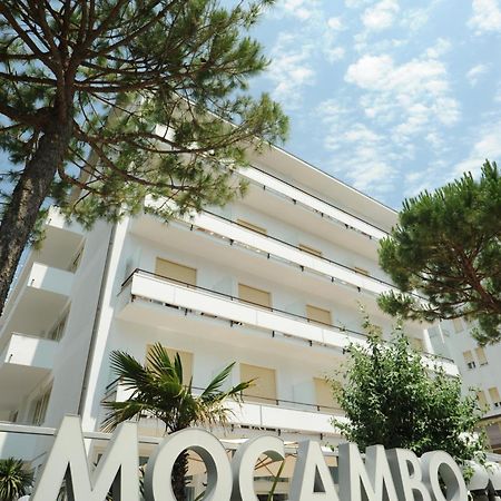 Hotel Mocambo Milano Marittima Exteriör bild