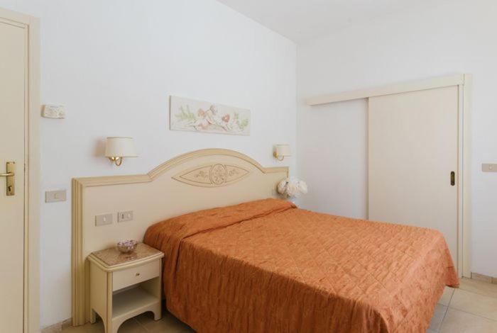 Hotel Mocambo Milano Marittima Exteriör bild